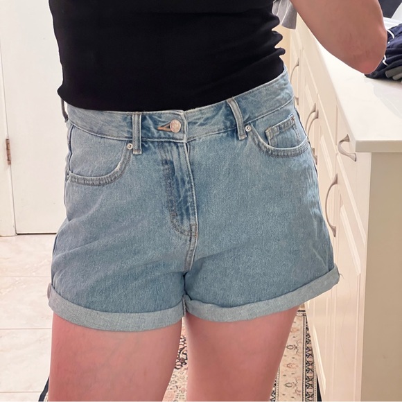 💙👖Denim Co - Jean shorts /Denim short shorts - Size 6 - Picture 8 of 11